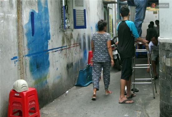 Vụ cô gái đâm chết nam thanh niên ở Sài Gòn: Ghen tuông đồng tính, giết cả bạn thân - Ảnh 1. Vụ cô gái đâm chết nam thanh niên ở Sài Gòn: Ghen tuông đồng tính, giết cả bạn thân - Ảnh 1.