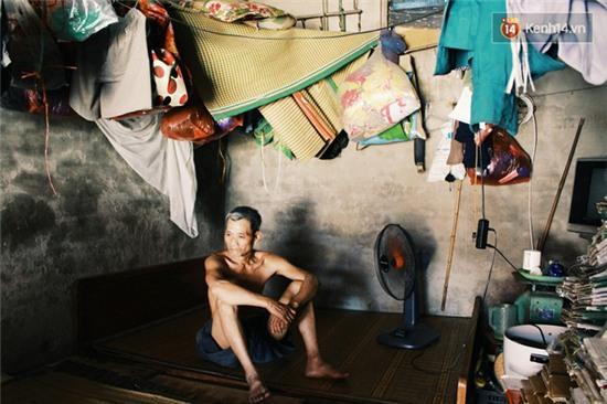 Những xóm trọ nghèo giữa trời 40 độ, hầm hập như cái lò thiêu! - Ảnh 7. Những xóm trọ nghèo giữa trời 40 độ, hầm hập như cái lò thiêu! - Ảnh 7.