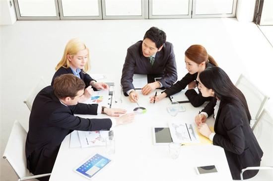 làm việc làm việc
