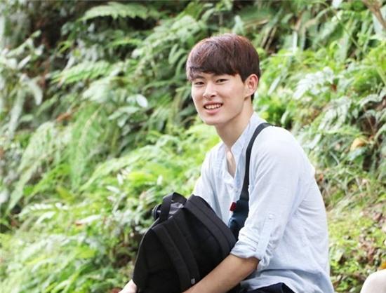 Chang duoc si lam video hai huoc noi tieng xu Han hinh anh 2