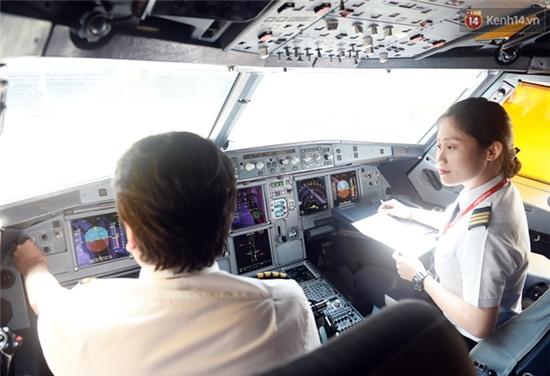 Gặp 2 nữ phi công 9X đầu tiên của hàng không Việt Nam - Ảnh 4. Gặp 2 nữ phi công 9X đầu tiên của hàng không Việt Nam - Ảnh 4.