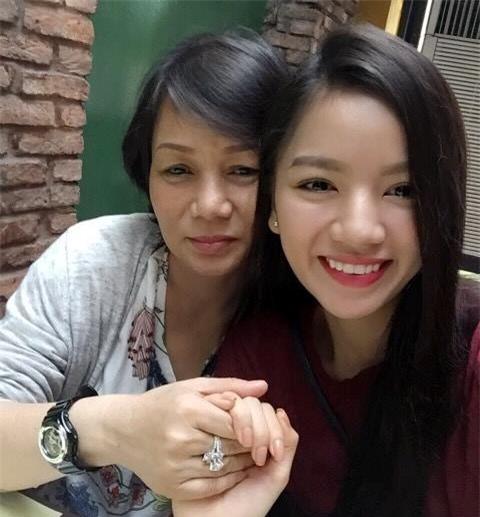 Hot teen ke ky niem nho nhat ve me dip 20/10 hinh anh 2