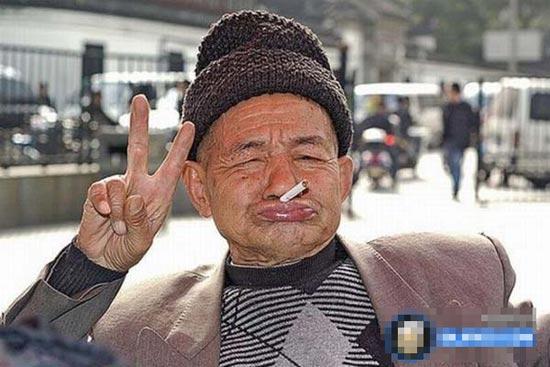 Những Gương Mặt Sieu Hai Hước