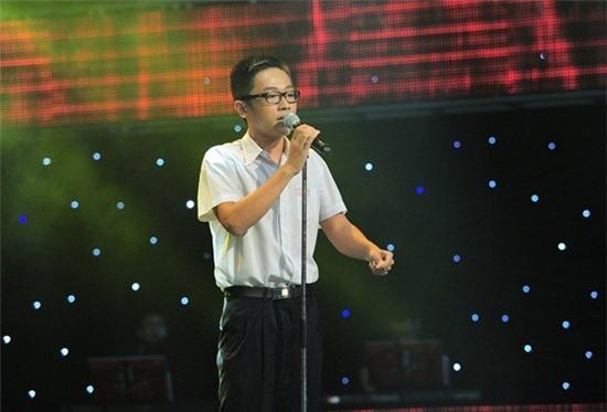 The Voice Kids tập 1: Bé gái 9 tuổi khiến HLV Thanh Bùi 