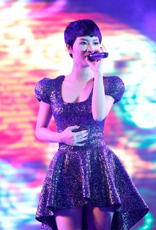 Có bác nào đang học Đại học Bách Khoa HCM vào đây gấp !!! - 11