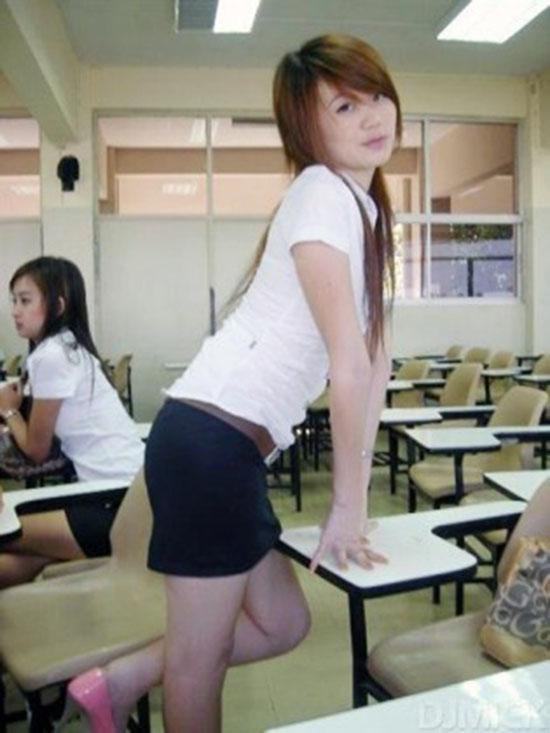 Asian Schoolgirl Handjob Pov Asian Schoolgirl Handjob Pov