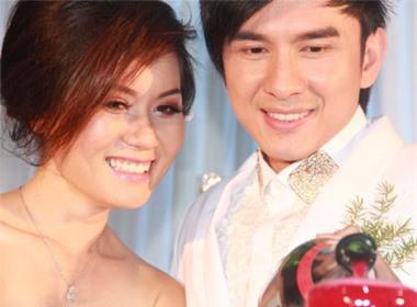 Đan Trường vs Thủy Tiên