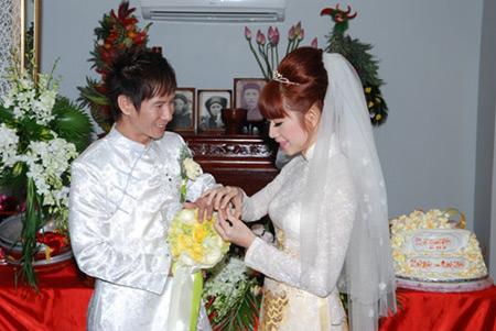 Lý Hải - Minh Hà hạnh phúc tròn đầy sau 3 năm ngày cưới