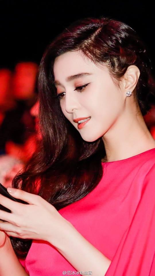 Ghen tị với hành động ngọt ngào Phạm Băng Băng dành cho bạn trai