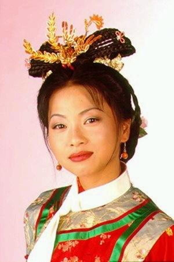 7 cô vợ của 'Vi Tiểu Bảo 1998' giờ ra sao?