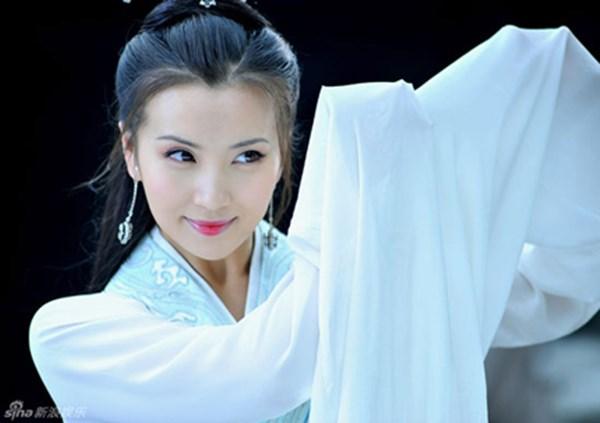 Cuộc sống 'kẻ khóc, người cười' của 2 nàng 'A Tử' trong 'Thiên long bát bộ'