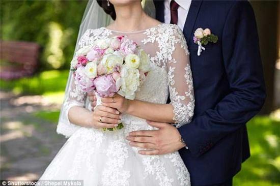 bỏ vợ, ly hôn, mạng xã hội, hôn khế