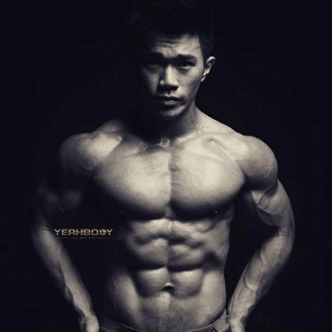 Bi quyet so huu co bung 6 mui cua chang trai tap gym tu nam 14 tuoi hinh anh 2