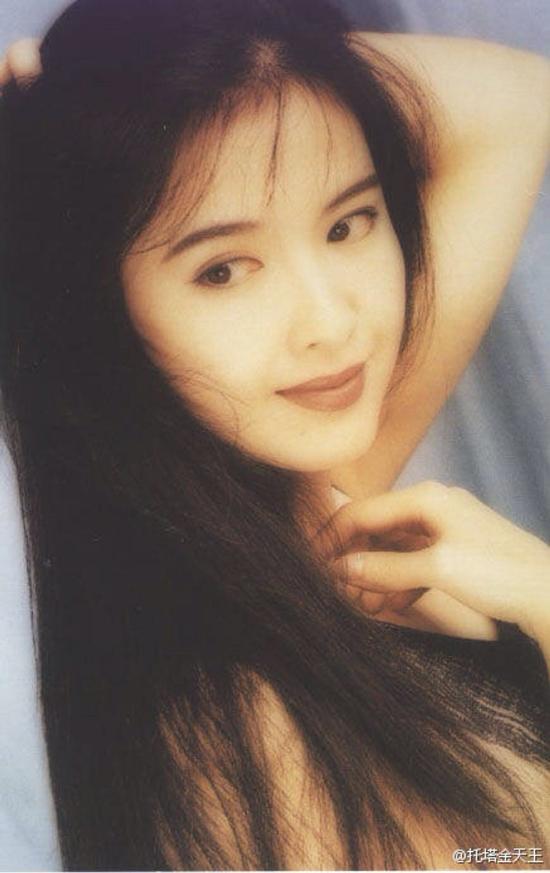 Mỹ nhân Hong Kong thập niên 90: Chẳng cần phẫu thuật thẩm mỹ vẫn đẹp đến nao lòng - Ảnh 13.