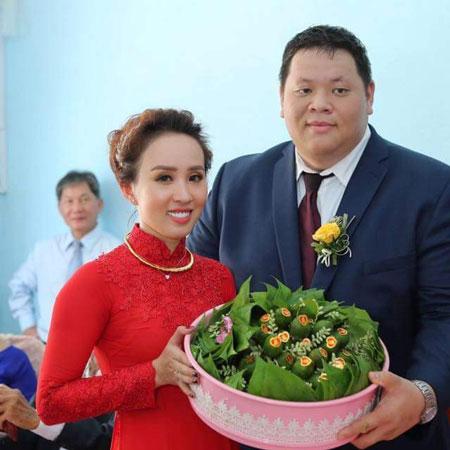 Mơ yêu 'soái ca' diện mạo long lanh, cô gái Việt tìm được hạnh phúc bên chàng Việt kiều Mỹ nặng hơn trăm ký-6
