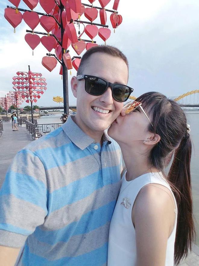 Đăng ký học tiếng Anh miễn phí, cô gái Việt bị chàng trai Mỹ 'tóm gọn' vì tội gây thương nhớ-1