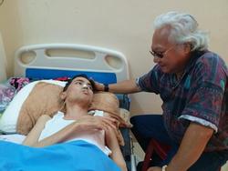 Hình ảnh mới nhất về sức khỏe của diễn viên Nguyễn Hoàng sau khi bệnh viện trả về