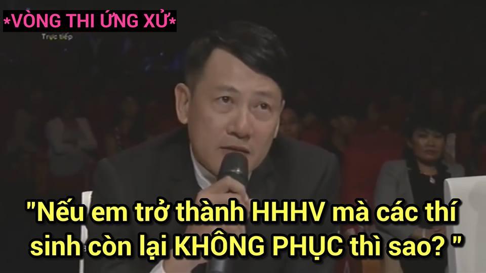 Ảnh chế Hoàng Thùy thi Hoa hậu Hoàn vũ Việt Nam mặc váy hoa dâm bụt và ứng xử bằng ca dao - Ảnh 8.