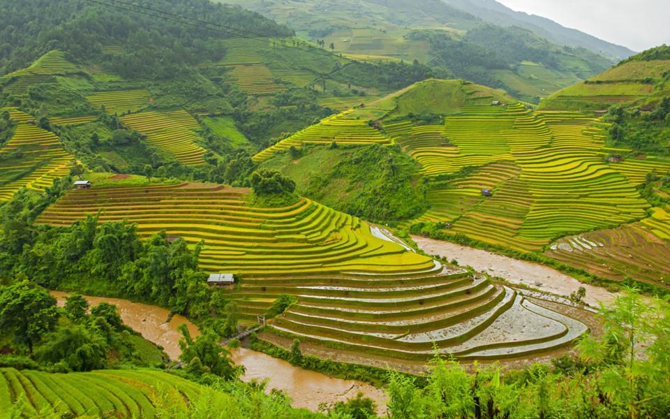 Việt Nam vẫn trong top 20 quốc gia đẹp nhất thế giới-1