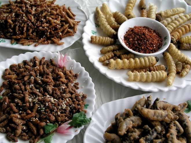 Đặc sản Loi choi sả ớt là món ăn mang tính biểu tượng tại Trà Vinh