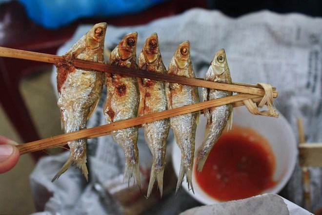 Hãy một lần thưởng thức món cá nướng sông Đà bạn sẽ nhớ mãi