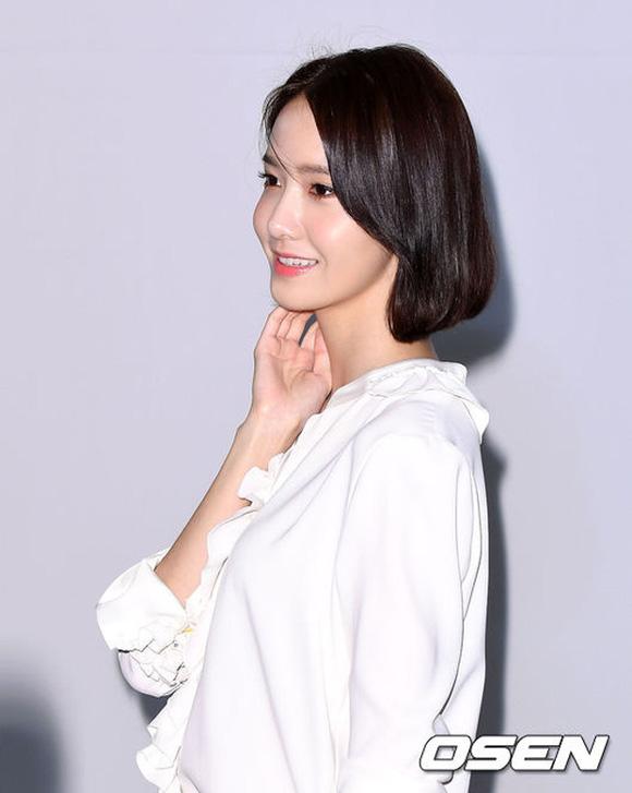 Yoona xén tóc nhưng vẫn giữ phong độ đỉnh cao nữ thần