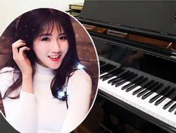 Hot girl - hot boy Việt 30/9: Kiều Trinh khiến fan mê mệt khi lần đầu trổ tài chơi piano