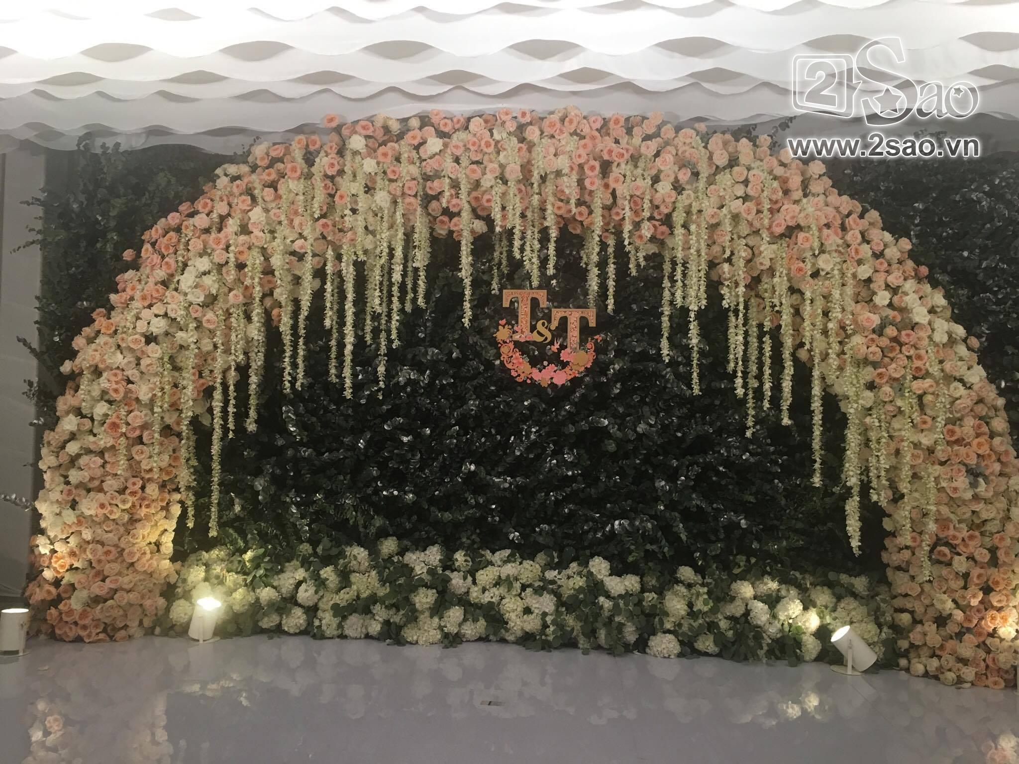 Không gian tiệc cưới hoành tráng của hoa hậu Đặng Thu Thảo-4