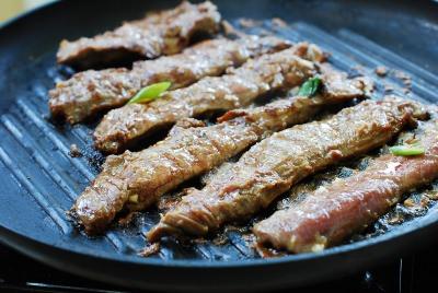 Món ngon cuối tuần: Bò nướng kiểu Hàn Quốc-4