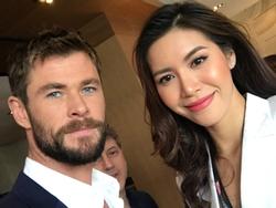 Minh Tú tự tin phỏng vấn dàn sao 'Thor: Ragnarok' tại Úc