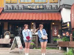Clip siêu xinh xắn của 2 cô bạn Hàn Quốc đi du lịch cùng nhau: Thôi, cần bạn trai làm gì!