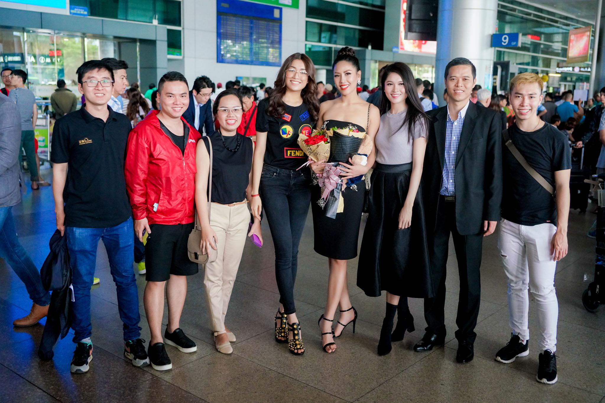 Nguyễn Thị Loan rạng rỡ ngày trở về trong vòng tay fans từ cuộc thi Miss Universe-6