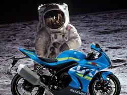 Suzuki sẽ đưa xe máy lên thành phố Mặt trăng đầu tiên?