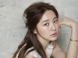 Sao Hàn 26/12: 'Thái tử phi' Yoon Eun Hye trở lại sau 4 năm bị tẩy chay vì 'đạo nhái'