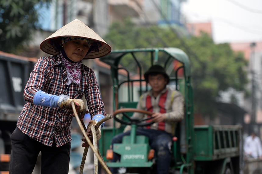Phía sau vụ nổ chấn động ngôi làng tỷ phú-32