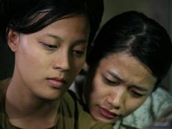 Nữ chính phim 'Thương nhớ ở ai' bị tát: 'Trà My rất láo và vô văn hóa!'