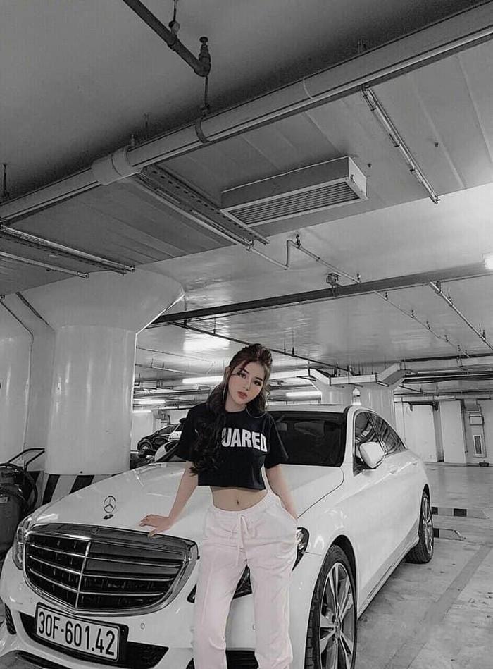 Hot Girl H I Ph Ng Trong V Nh I Con B N I Kh Ch Sao