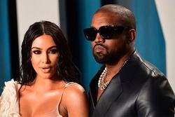 Kanye West bức xúc khi không được vào nhà Kim