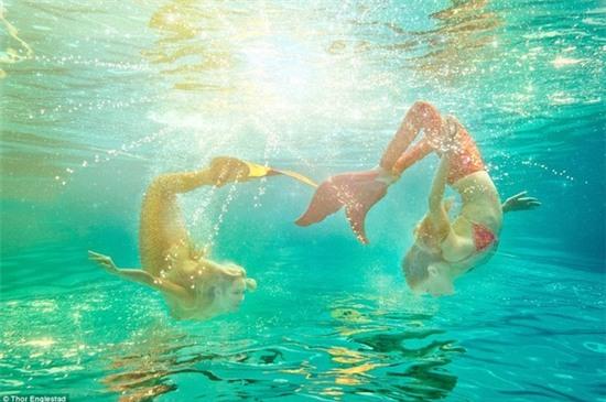 Nàng tiên cá đời thực có thể nhịn thở hơn 5 phút dưới nước 7