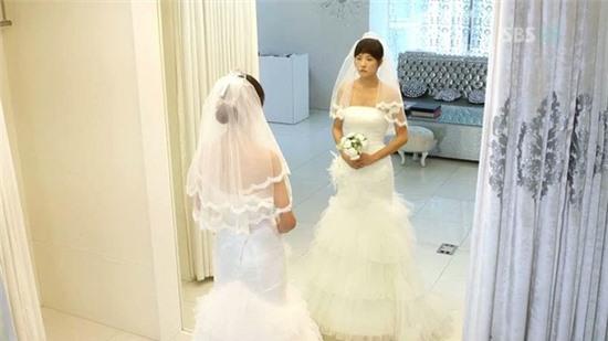 15 nhân vật nữ mặc váy cưới đẹp ngỡ ngàng trong phim Hàn 13