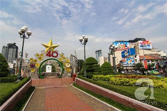 Sài Gòn rực rỡ cờ hoa mừng 40 năm ngày thống nhất đất nước_10