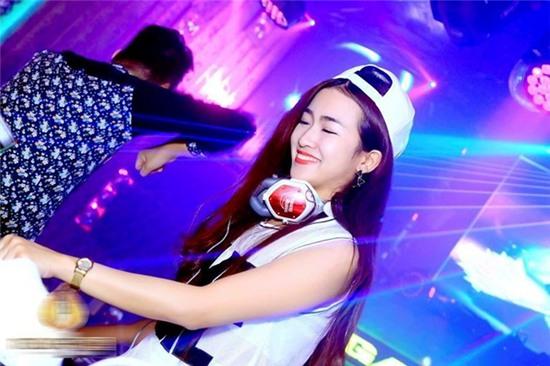 DJ Trang Moon: 'Tôi không thích trai đẹp và giàu có'