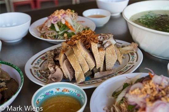 Những món ngon Sài Gòn làm khách Tây mê mệt (phần 2)