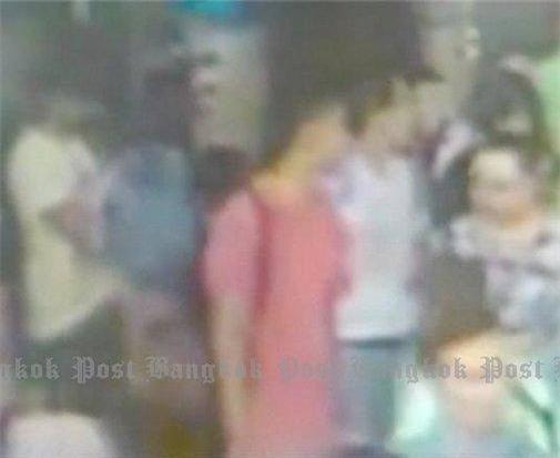 Hai nghi phạm đánh bom Bangkok ra trình diện