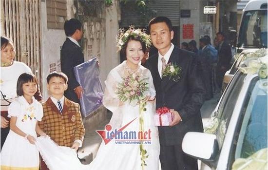 MC Bạch Dương và chồng trong ngày cưới.