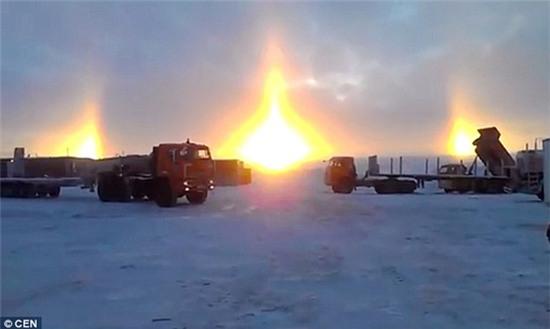 Kì lạ 3 mặt trời bỗng dưng xuất hiện cùng một lúc ở Nga