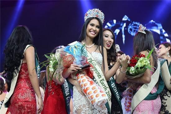 Người đẹp Philippines đăng quang Hoa hậu Trái đất 2015