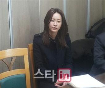 Shin Eun Kyung phủ nhận việc bỏ rơi con trai bị bệnh.