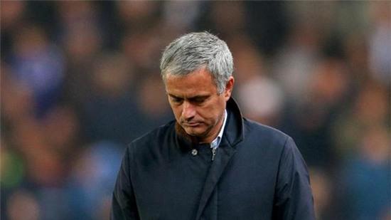 Chính thức: Chelsea sa thải Mourinho - Ảnh 2.