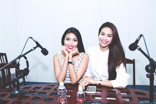 Phạm Hương đăng ảnh đùa giỡn thân thiết bên Lan Khuê, xóa tin đồn bất hòa - Ảnh 2.